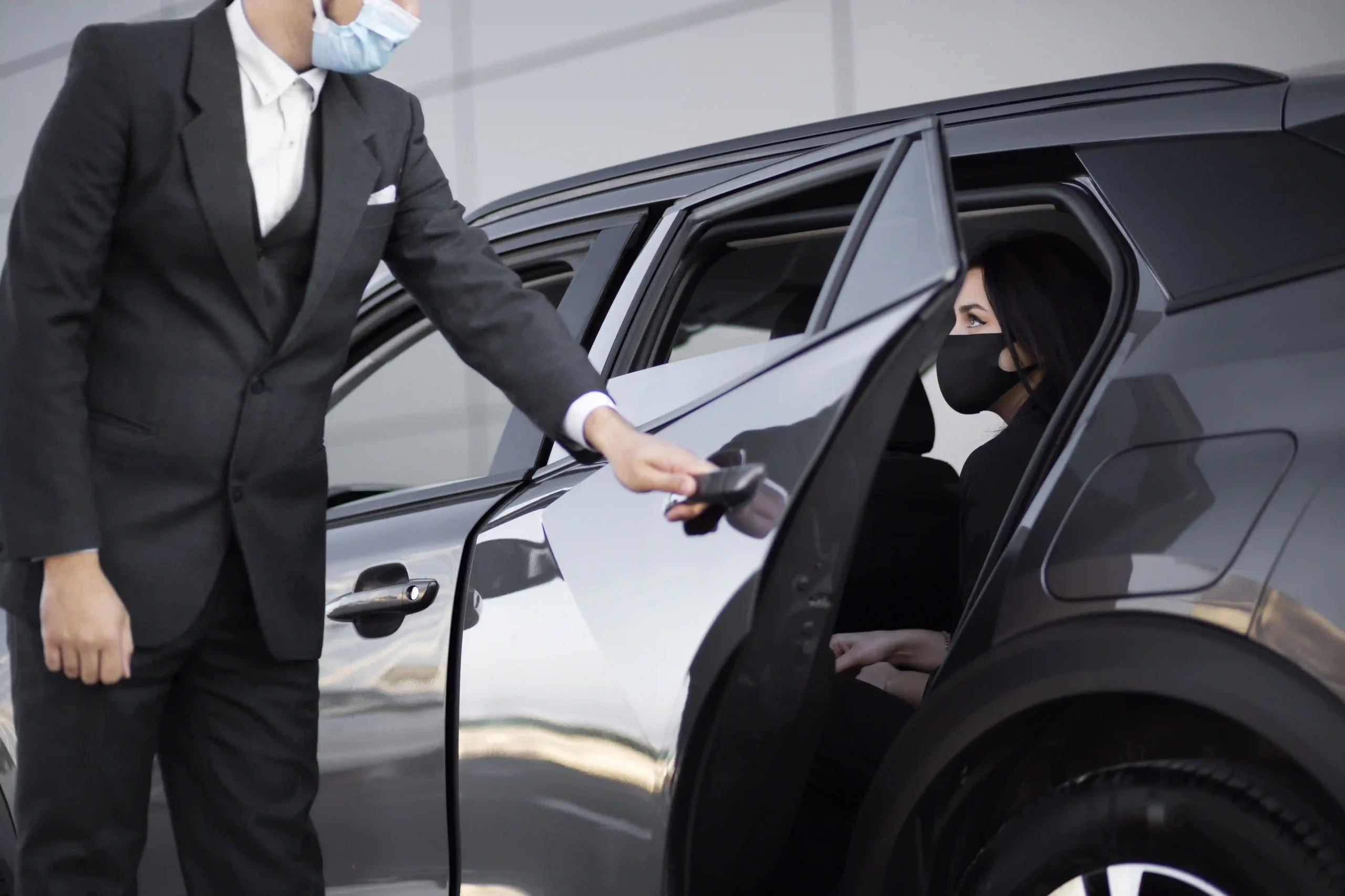Best Limo Service for Airport Transfers